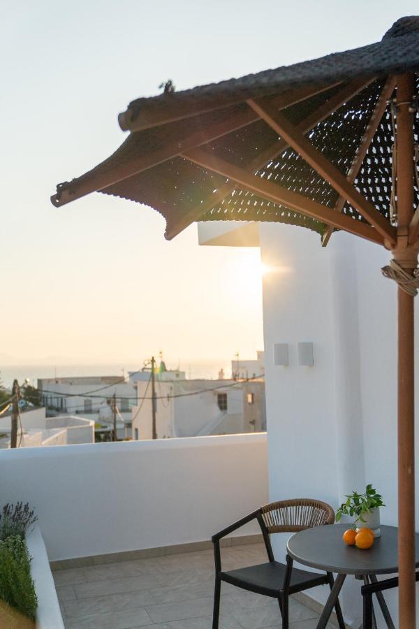 Enalios Sunset Suites Naxos City Extérieur photo