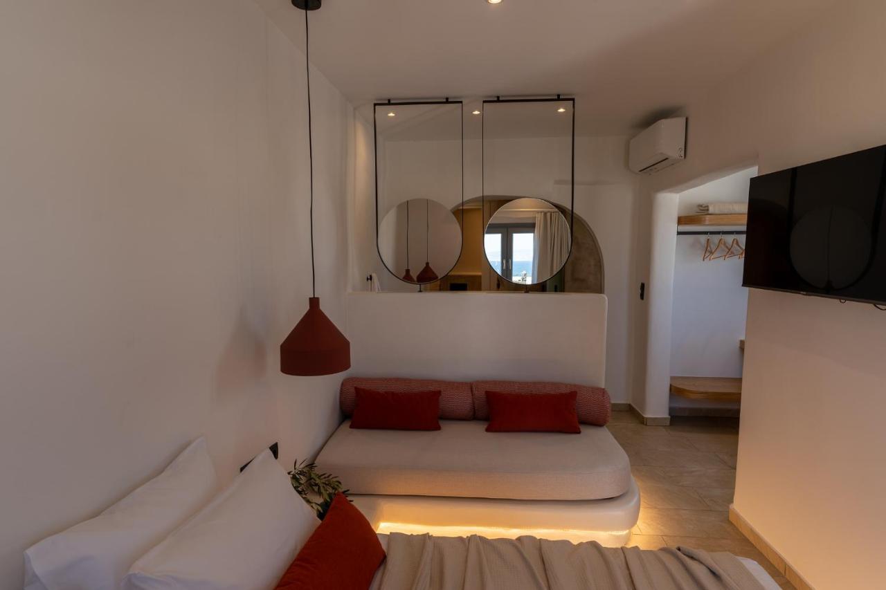 Enalios Sunset Suites Naxos City Extérieur photo